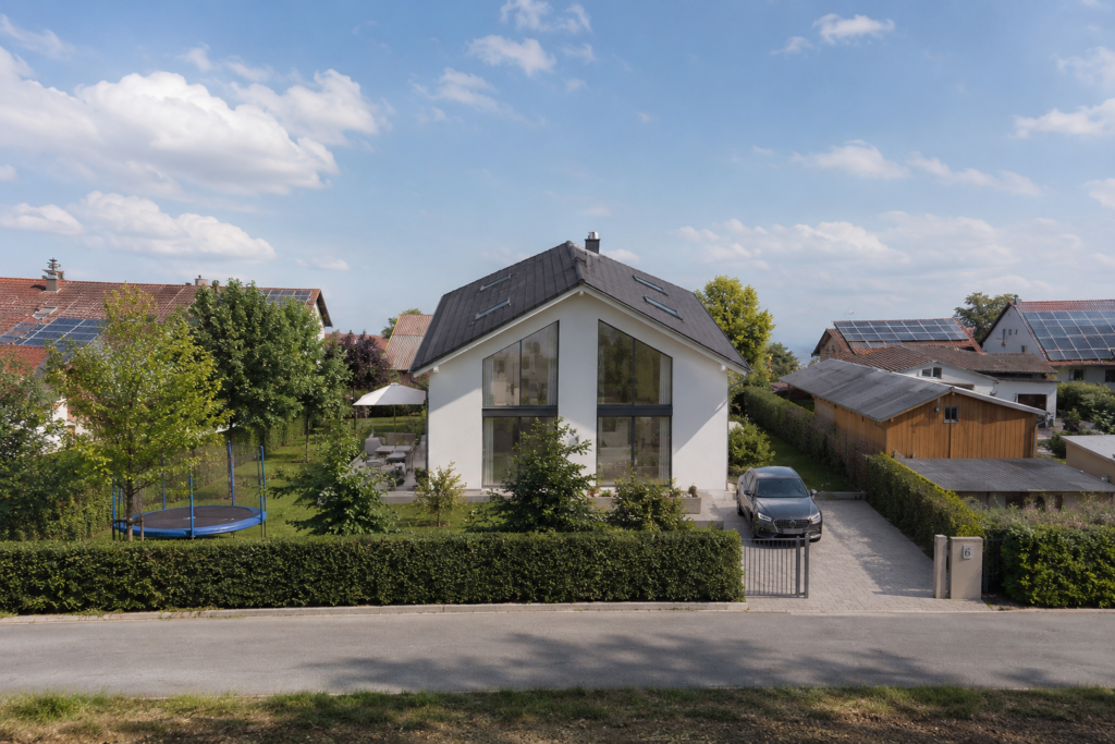 Straßenperspektive EFH - KI-Visualisierung